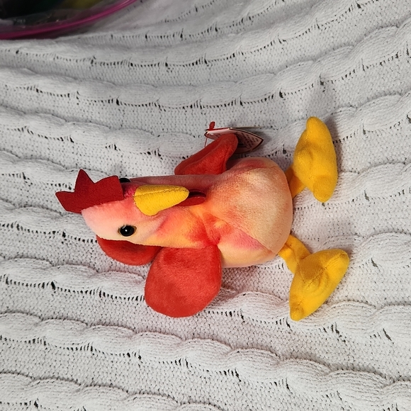 🕸Vintage Ty Beanie Baby Strut The Tie Dye Rooster 1996 P.E. Pellets - Picture 1 of 12